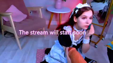 Aisha online show from June 13, 8:01 am