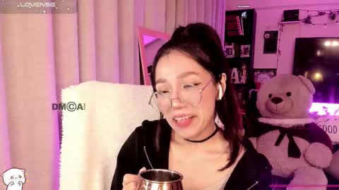 Angeline 3  independent come here when am horny... online show from November 20, 2:01 am