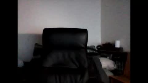 shyboyhugecum2020 online show from January 24, 4:37 am