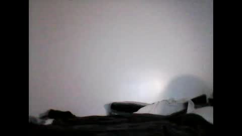 shyboyhugecum2020 online show from February 8, 4:36 am