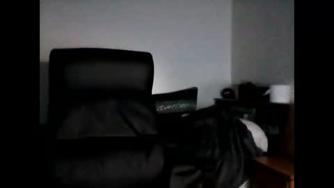 shyboyhugecum2020 online show from February 10, 4:30 am