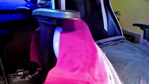 Klark Bent online show from November 23, 8:30 pm