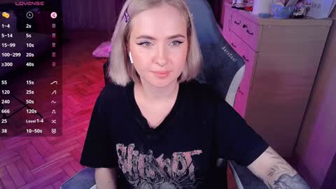 Effie online show from January 10, 3:48 pm