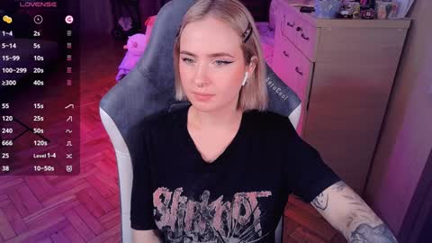 Effie online show from January 14, 8:59 pm