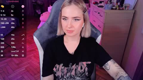 Effie online show from January 24, 4:17 pm