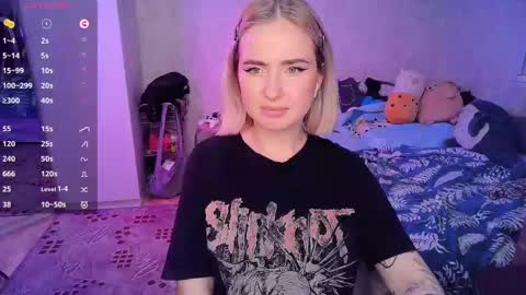 Effie online show from February 13, 6:27 pm