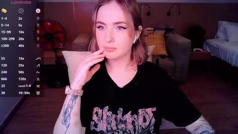 Effie online show from March 10, 12:48 pm