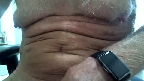 Snapshot of shylildick chatting on May 28, 4:59 pm shylildick online show from May 28, 4:59 pm