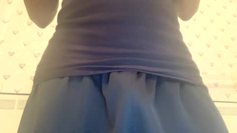 Shy nice guy online show from December 1, 9:15 pm