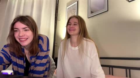 Lea online show from November 14, 10:25 am