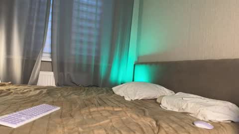 Amelia online show from October 20, 7:14 pm