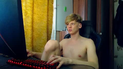 Tom and Betty online show from April 14, 5:02 am