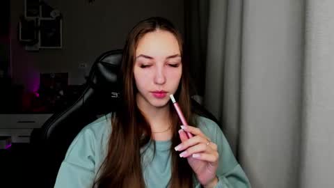 SIA online show from January 7, 2:36 am