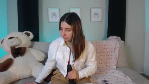 Sia online show from December 15, 11:09 pm