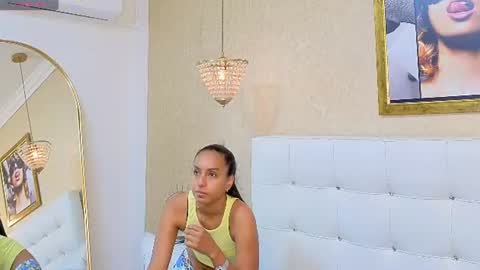 Snapshot of siacavali chatting on June 28, 11:38 am Sia online show from June 28, 11:38 am