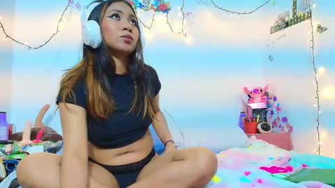 Siara online show from March 8, 1:36 am