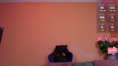 giordana online show from December 14, 1:11 am