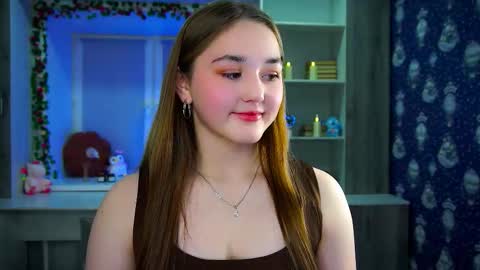 Snapshot of sibylra chatting on November 17, 3:29 pm Olivia online show from November 17, 3:29 pm