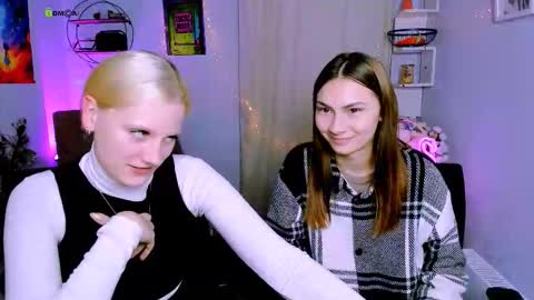 Snapshot of sicilia_shine chatting on February 2, 2:49 pm silicia online show from February 2, 2:49 pm