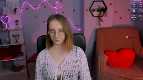 Snapshot of sicilia_shine chatting on February 20, 1:22 pm silicia online show from February 20, 1:22 pm