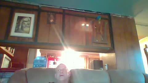 Snapshot of sickone6669947170 chatting on December 29, 10:36 pm Bill online show from December 29, 10:36 pm