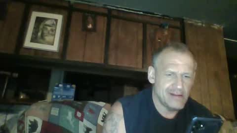 Snapshot of sickone6669947170 chatting on January 13, 9:19 am Bill online show from January 13, 9:19 am