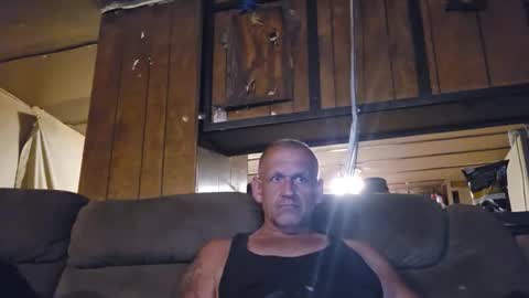 Snapshot of sickone6669947170 chatting on October 15, 10:26 am Bill online show from October 15, 10:26 am