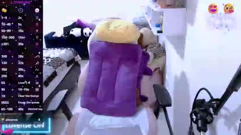 sidhy online show from March 7, 8:17 pm