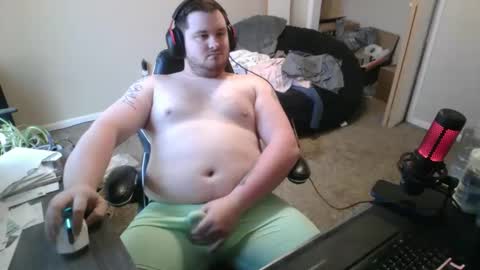 Snapshot of sideswitch chatting on October 5, 7:23 pm sideswitch online show from October 5, 7:23 pm