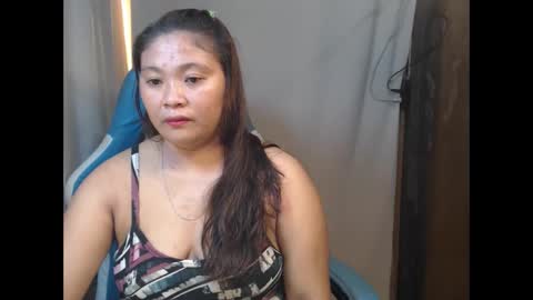 Snapshot of sieramadre chatting on March 23, 12:58 am sieramadre online show from March 23, 12:58 am