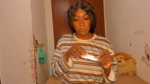 sierra_violet online show from April 26, 4:04 pm