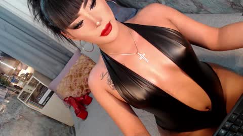 Sierrafina online show from February 4, 8:36 pm