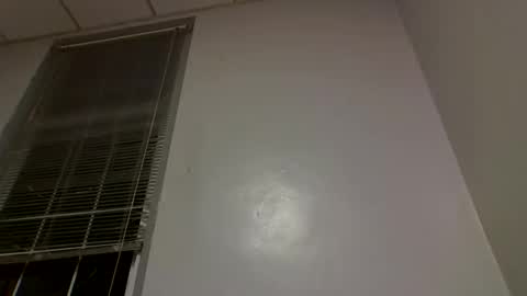 sierranovaa online show from March 28, 2:44 am