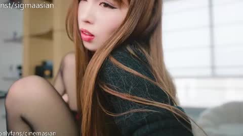 OF   instagram sigmaasian twitter sigmasian online show from February 24, 5:11 am