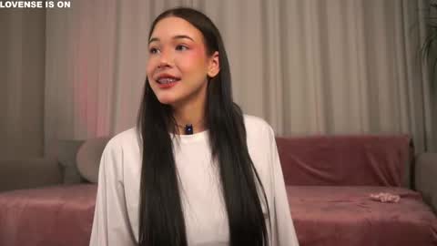 Eva  online show from December 5, 11:19 am