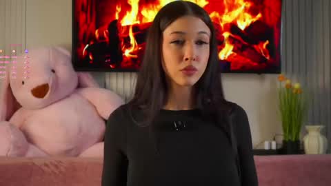 Eva  online show from April 5, 11:29 am