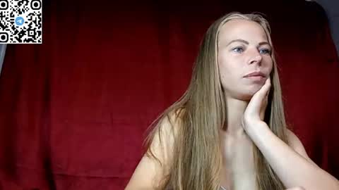 Snapshot of silentpassion567 chatting on July 8, 8:35 pm JULIANA online show from July 8, 8:35 pm