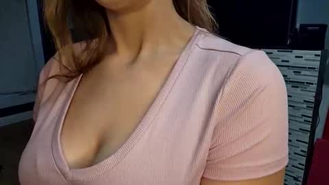 SilentSarah online show from December 22, 11:02 pm