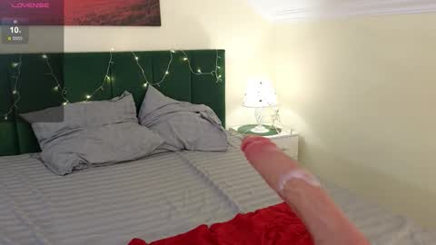 Snapshot of silesta_moon chatting on March 2, 7:15 am silesta_moon online show from March 2, 7:15 am