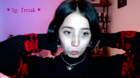 silkbite online show from March 23, 10:58 pm