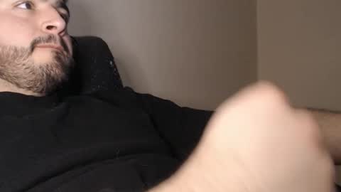 Snapshot of silva1018 chatting on March 1, 8:45 am Alvaro online show from March 1, 8:45 am