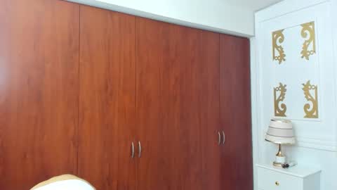 Snapshot of silvanaowenn chatting on February 20, 11:00 am Silvana online show from February 20, 11:00 am