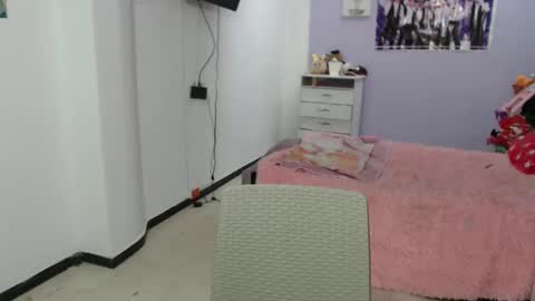 Snapshot of silvanaroberts_ chatting on March 10, 12:26 pm Rouse online show from March 10, 12:26 pm