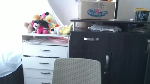 Snapshot of silvanaroberts_ chatting on November 10, 2:38 pm Rouse online show from November 10, 2:38 pm