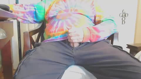 Snapshot of silverdaddy_1955 chatting on December 2, 5:26 pm Daddy Bear online show from December 2, 5:26 pm