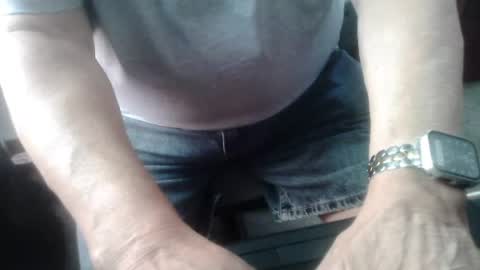 Snapshot of silversenior chatting on July 24, 3:43 pm Silver online show from July 24, 3:43 pm