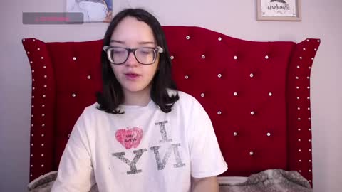 silvia_ls online show from December 15, 9:42 pm