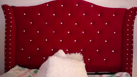 silvia_ls online show from February 19, 9:58 pm