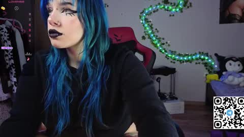 Snapshot of silvia_santorskii chatting on February 17, 7:05 am silvia_santorskii online show from February 17, 7:05 am