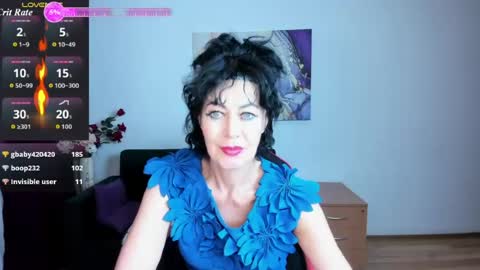 Snapshot of silvia_wallec chatting on July 11, 4:43 pm Silvia Wallec online show from July 11, 4:43 pm